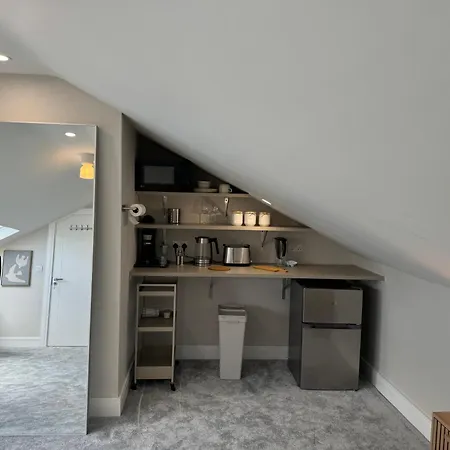 Coastal Skylight בית הארחה